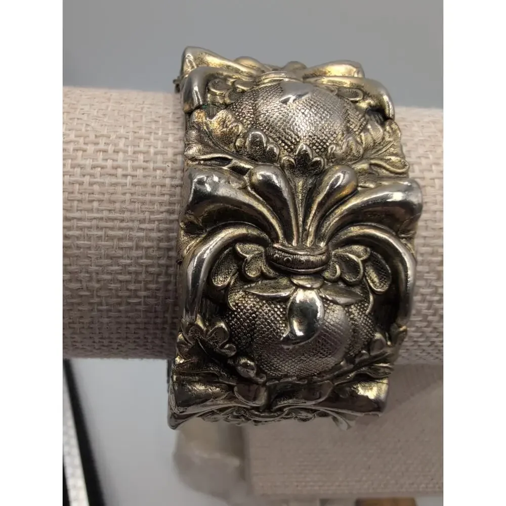 Vintage Whiting & Davis Heavy Baroque Repousse Hinged Cuff Bracelet